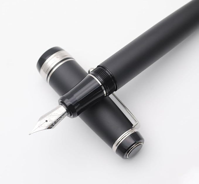 Metal Big Fountain Pen Set Medium Nib 0.7mm, Includes Ink Refill Converter, 5 Ink Cartridges & Gift Box (Medium Nib 0.7mm, Matte Black with Silvery Clip)