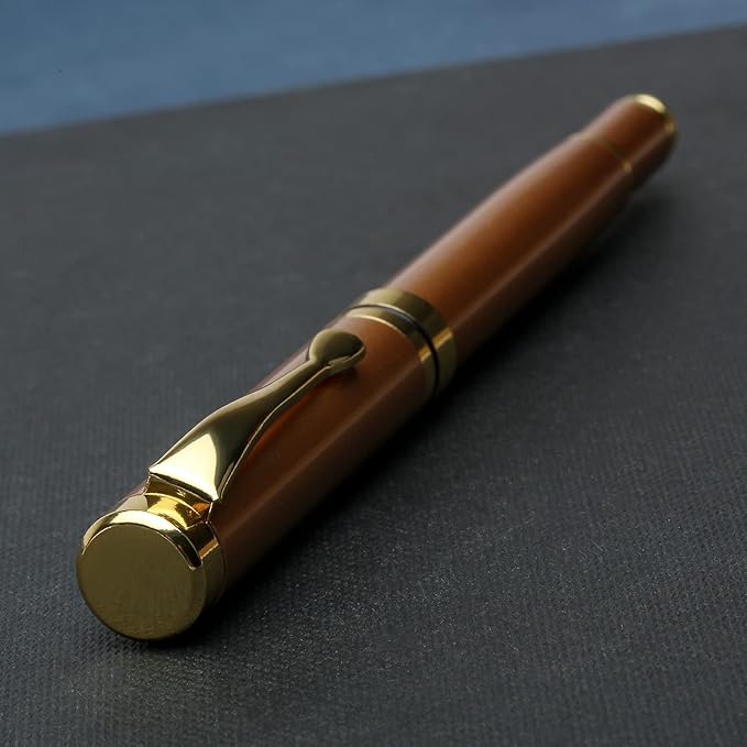 YIVONKA Luxury Ballpoint Pens Best Ball Pen Gift Set for Men & Women Professional Executive Office Nice BallPens Classy Gift Box Ballpoint Black Refill Line width 0.5mm (Rose Gold)