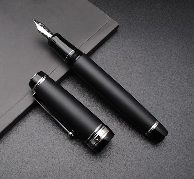 Metal Big Fountain Pen Set Medium Nib 0.7mm, Includes Ink Refill Converter, 5 Ink Cartridges & Gift Box (Medium Nib 0.7mm, Matte Black with Silvery Clip)