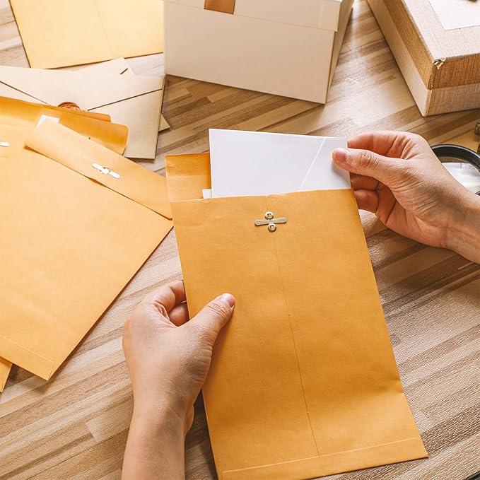 Ctosree 600 Pcs Manilla Envelopes Clasp Envelopes Bulk Brown Kraft Catalog Letter with Clasp Closure and Gummed Seal 28lb Heavyweight Paper (6 x 9 Inch)