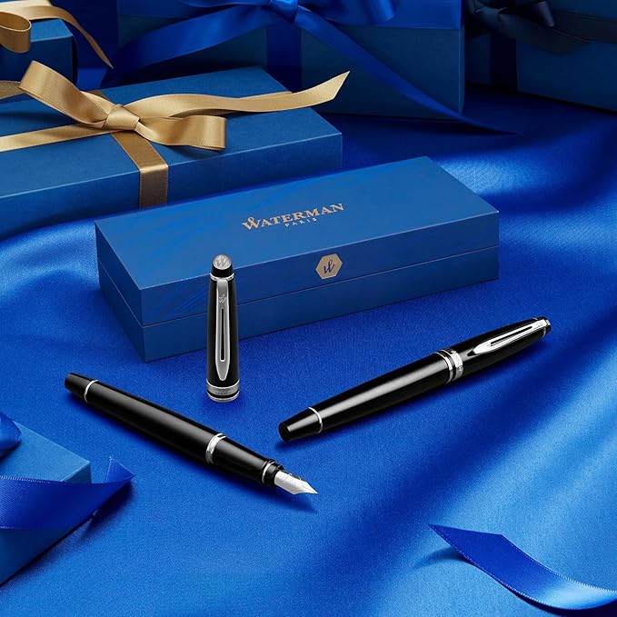 Waterman Expert Fountain Pen, Gloss Black with 23k Gold Trim, Medium Nib, Luxury Pen in Gift Box, Fountain Pen for Writing